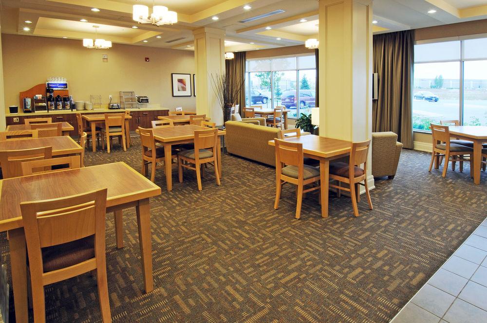 Holiday Inn Express & Suites Vaughan-Southwest By Ihg Exteriör bild