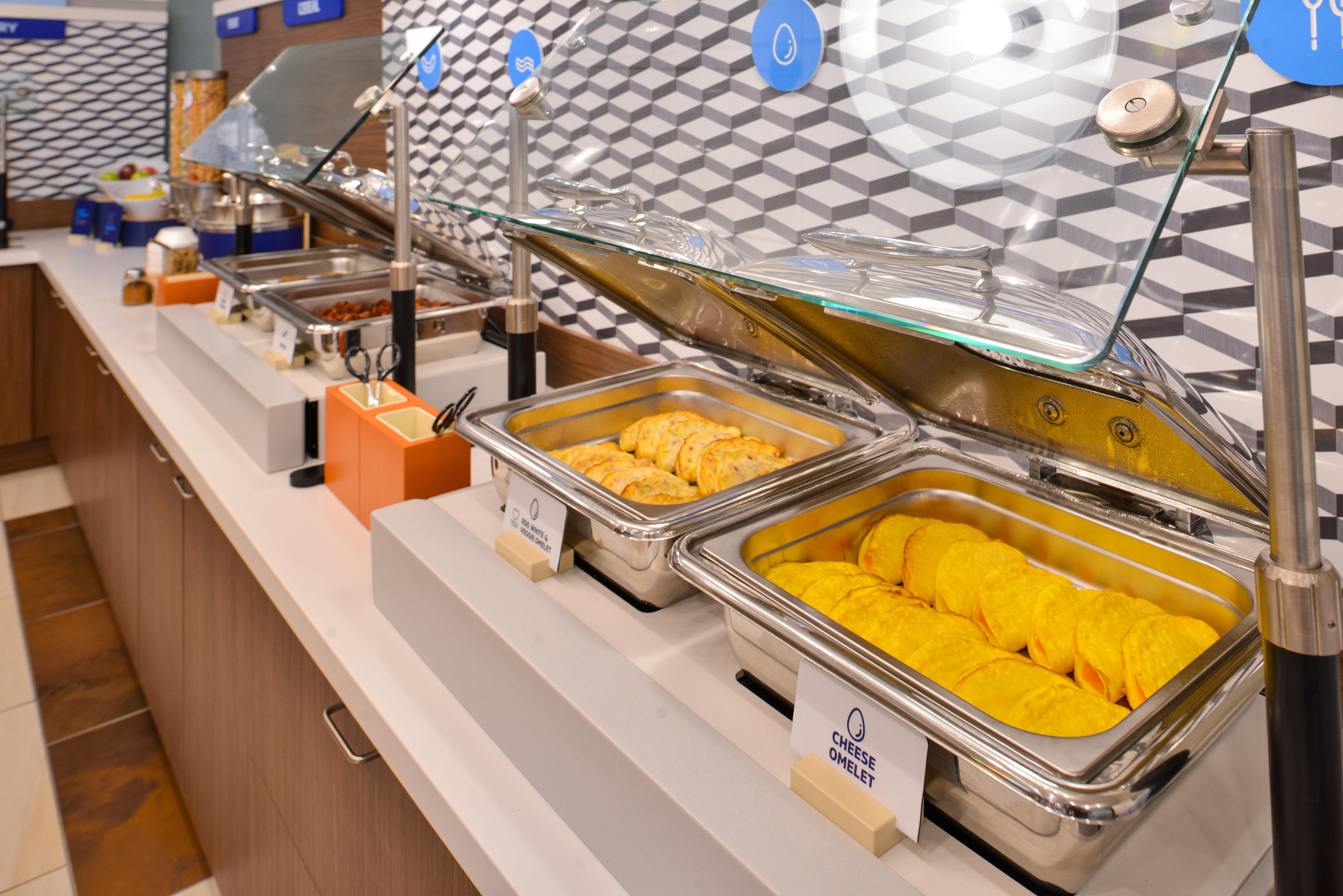 Holiday Inn Express & Suites Vaughan-Southwest By Ihg Exteriör bild