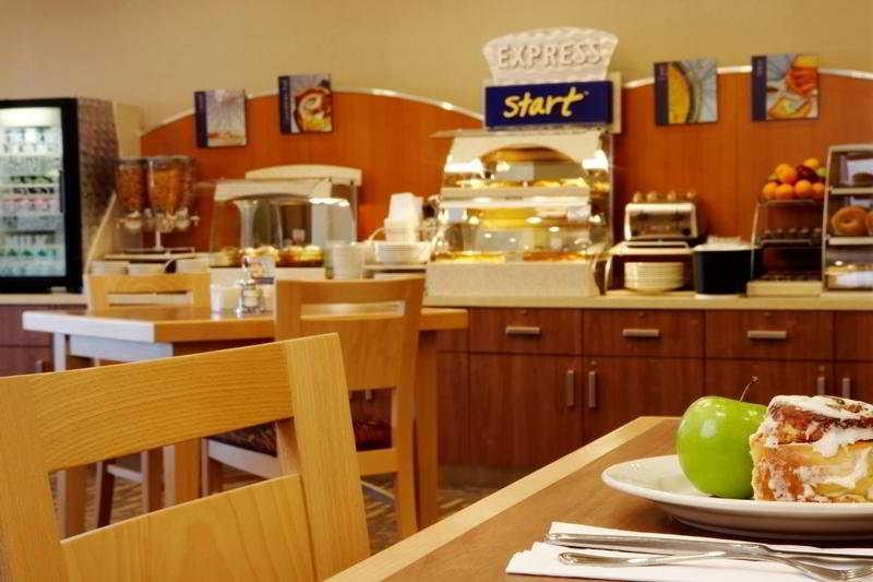 Holiday Inn Express & Suites Vaughan-Southwest By Ihg Restaurang bild