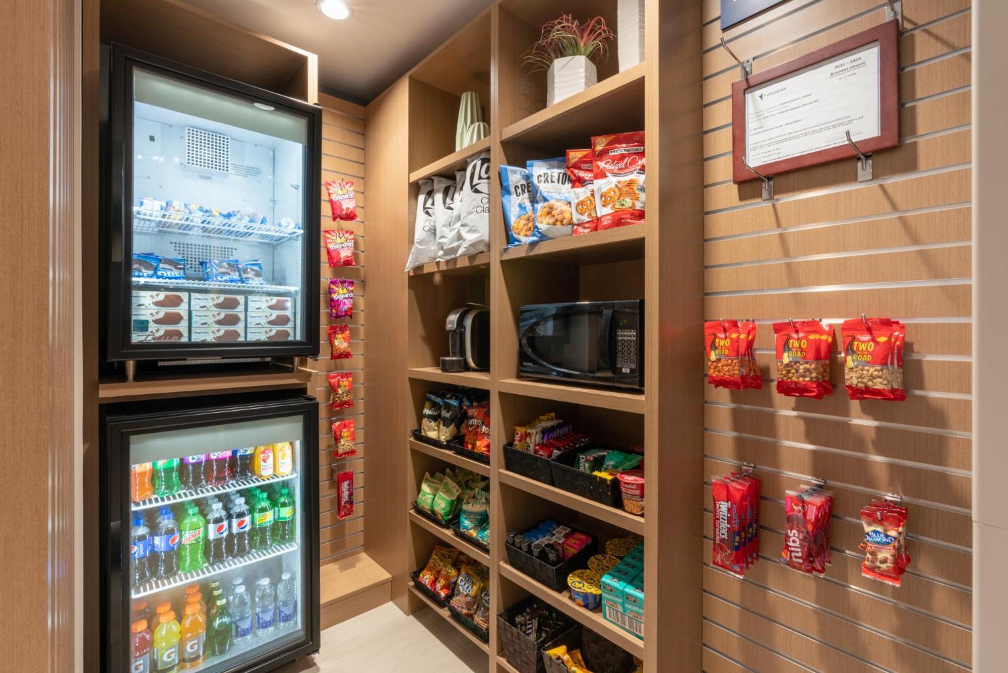 Holiday Inn Express & Suites Vaughan-Southwest By Ihg Exteriör bild