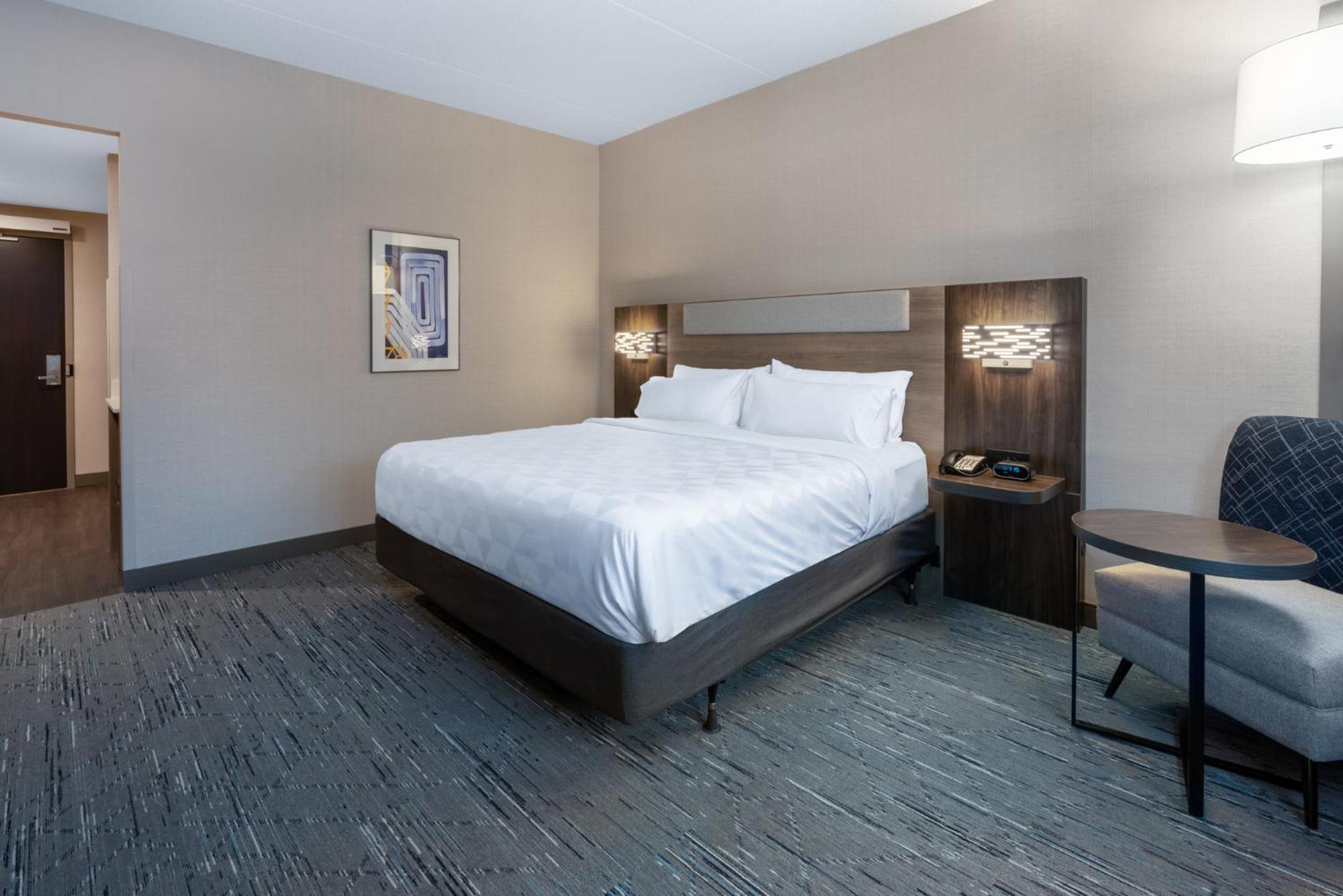 Holiday Inn Express & Suites Vaughan-Southwest By Ihg Exteriör bild